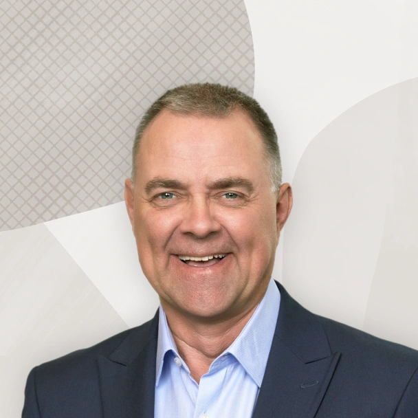 Gary Miller headshot